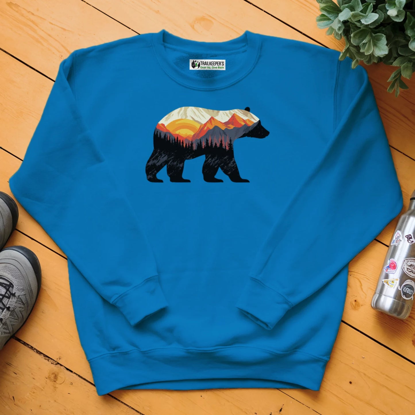 Bear Mountain Scenery Sweatshirt