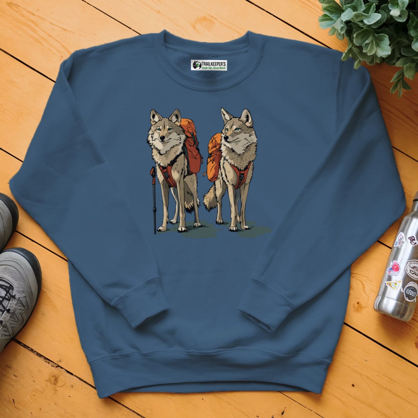 Coyote Backpacker Couple Sweatshirt