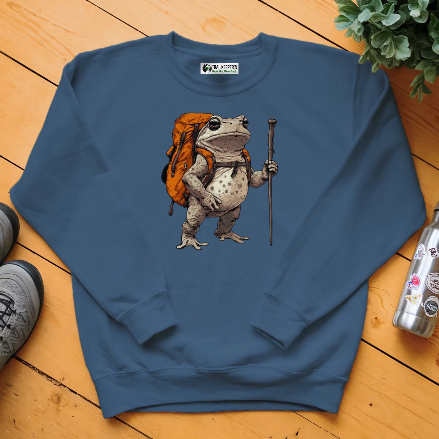 Grey Tree Frog Backpacker Sweatshirt