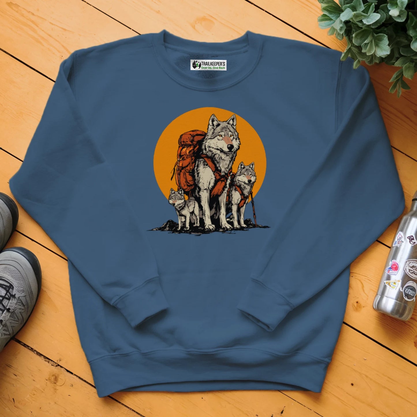 Wolf Backpacker Family Sweatshirt