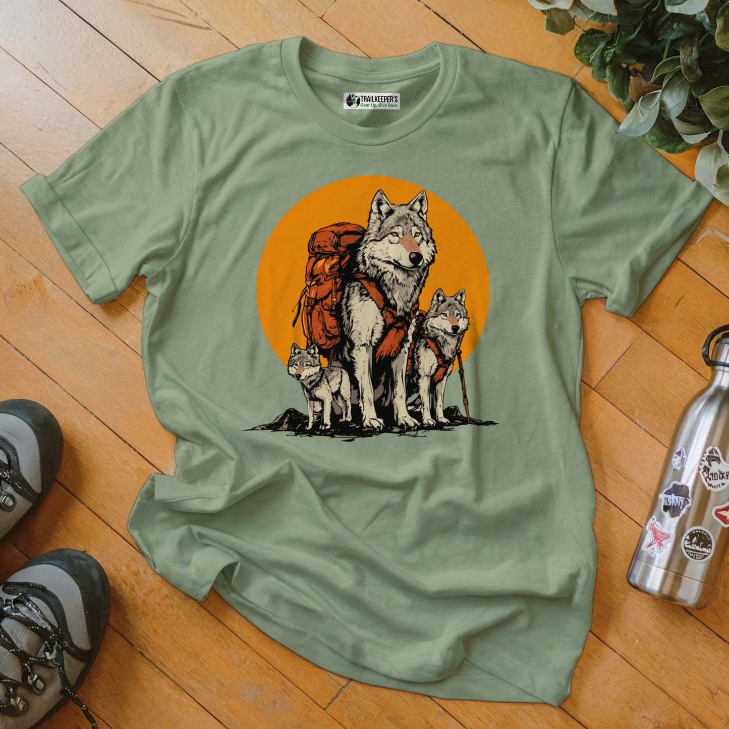 Wolf Backpacker Family T-Shirt