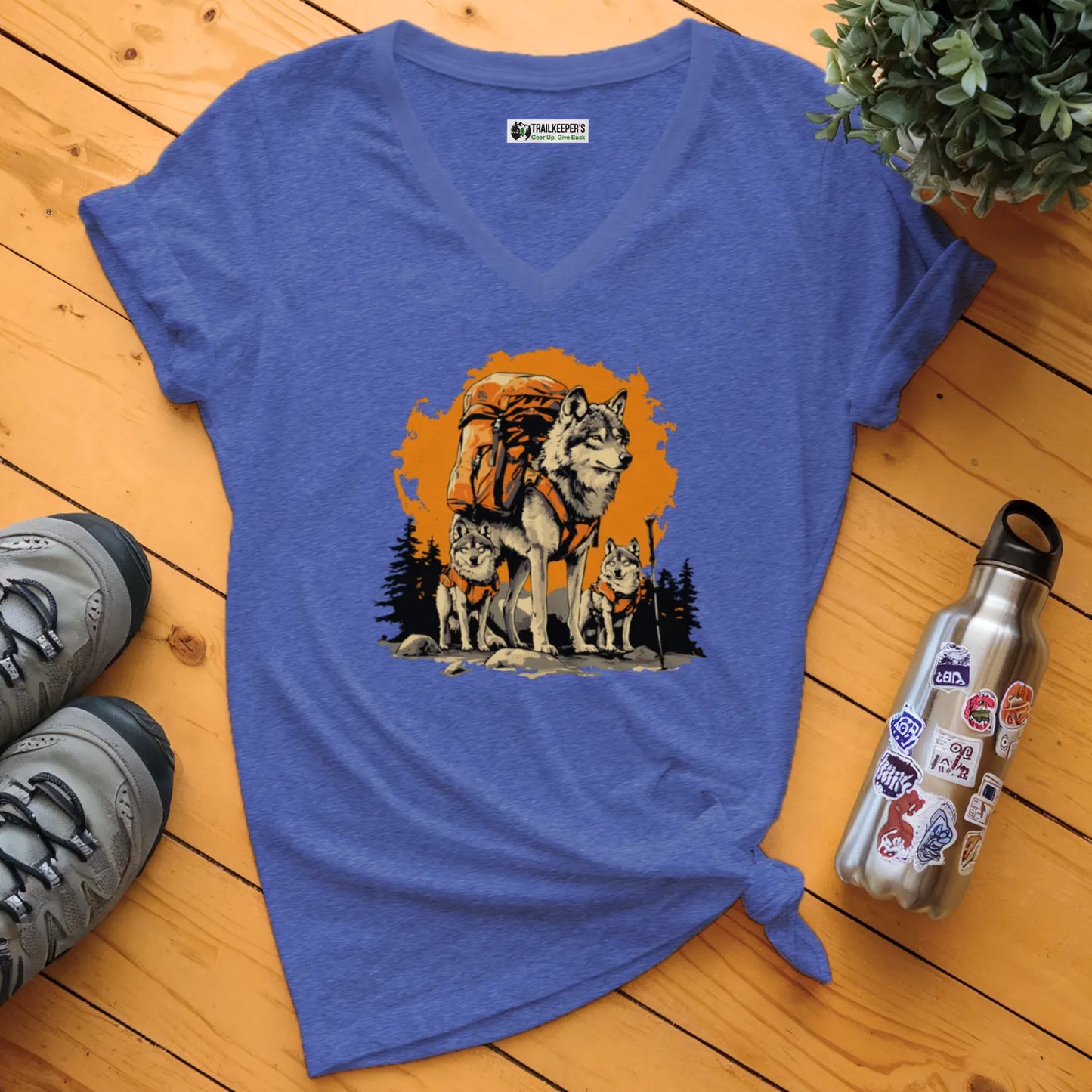 Wolf Backpacker Family V-Neck T-Shirt