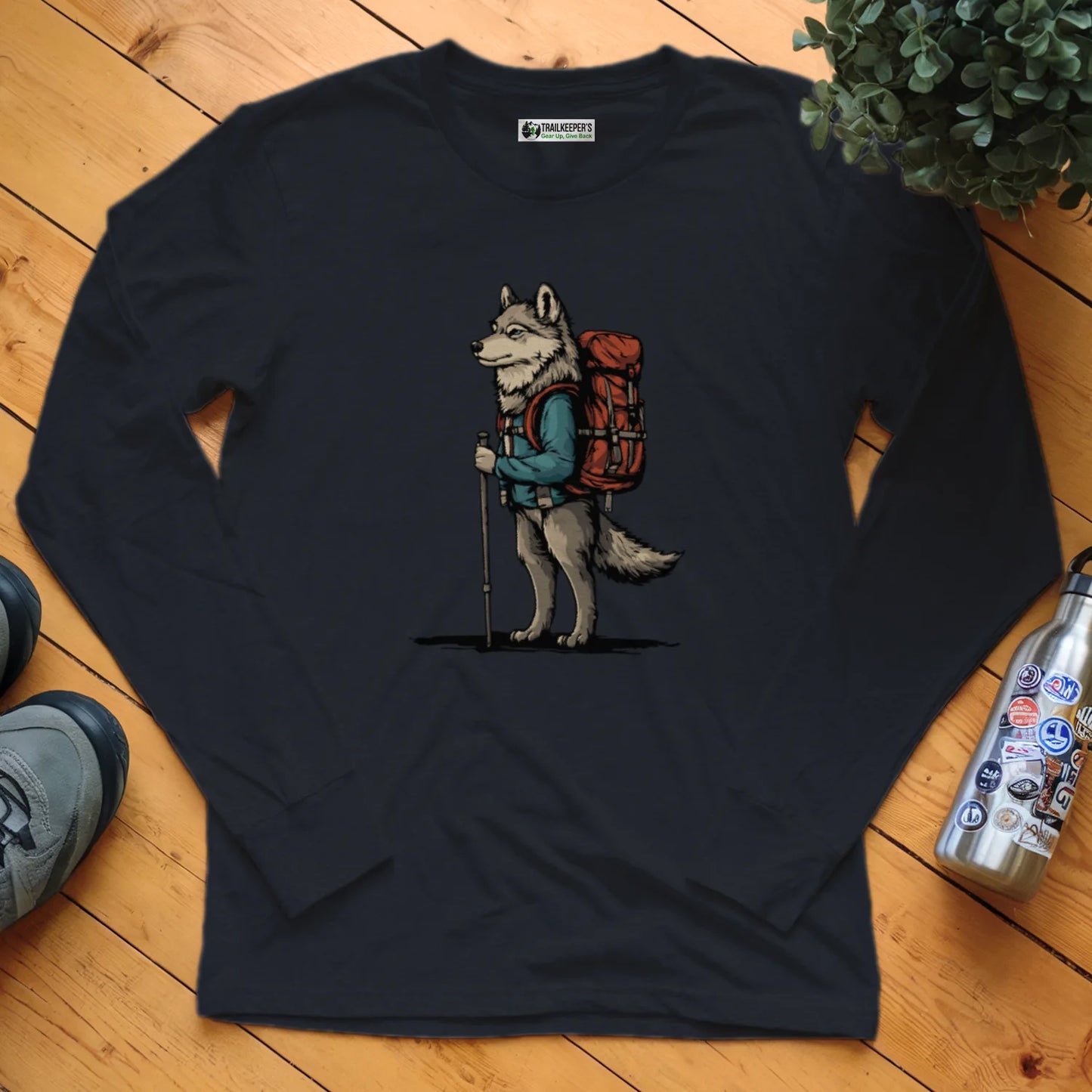 Wolf Backpacker Long Sleeve T-Shirt