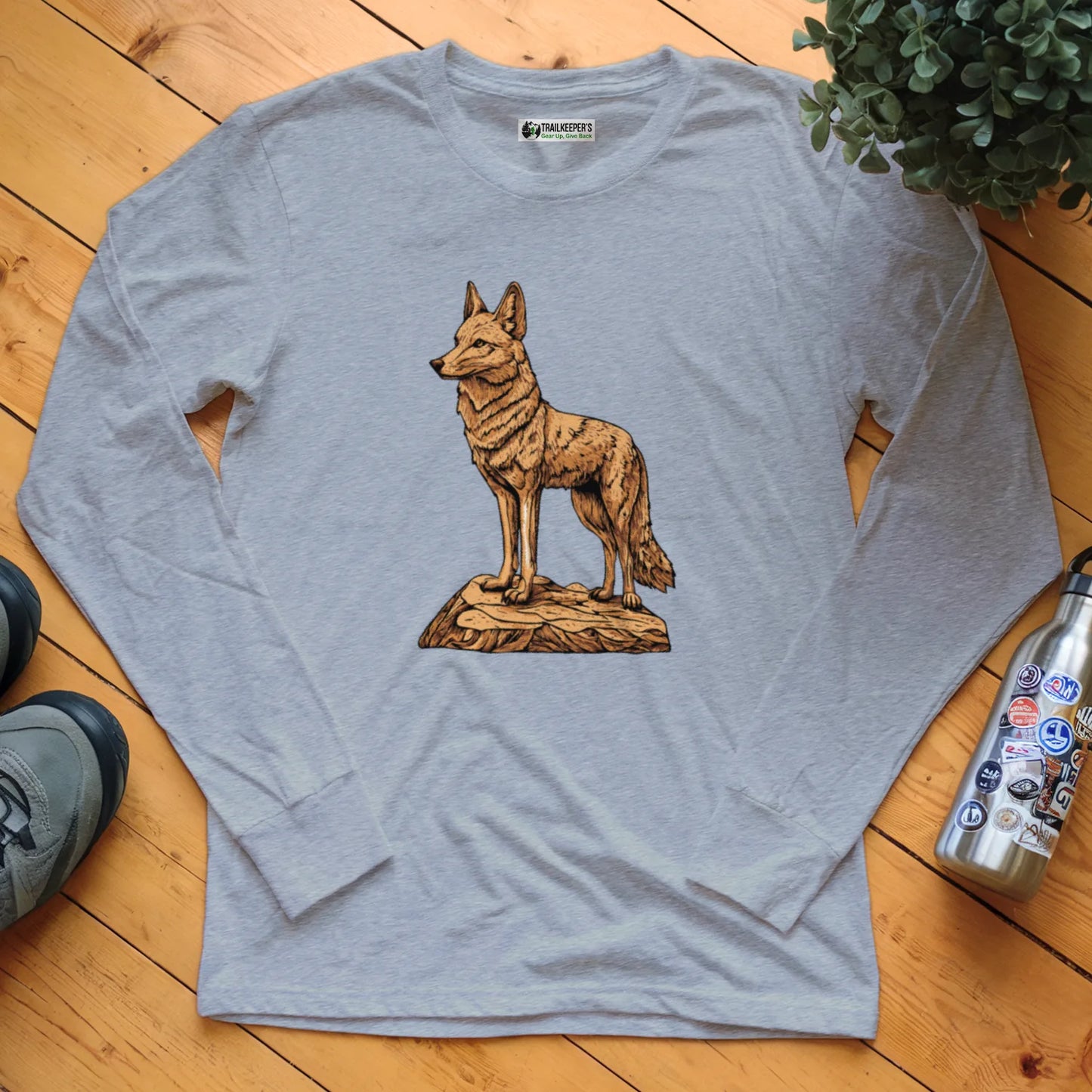 Carved Coyote Statue Long Sleeve T-Shirt