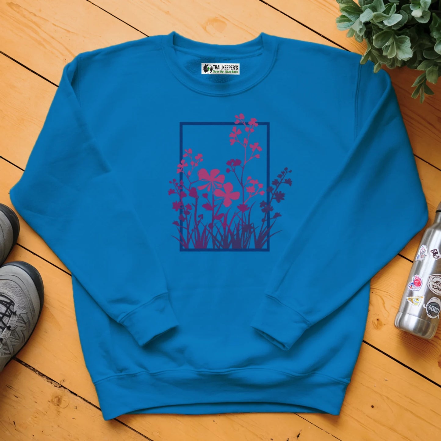 Framed Wildflowers Sweatshirt
