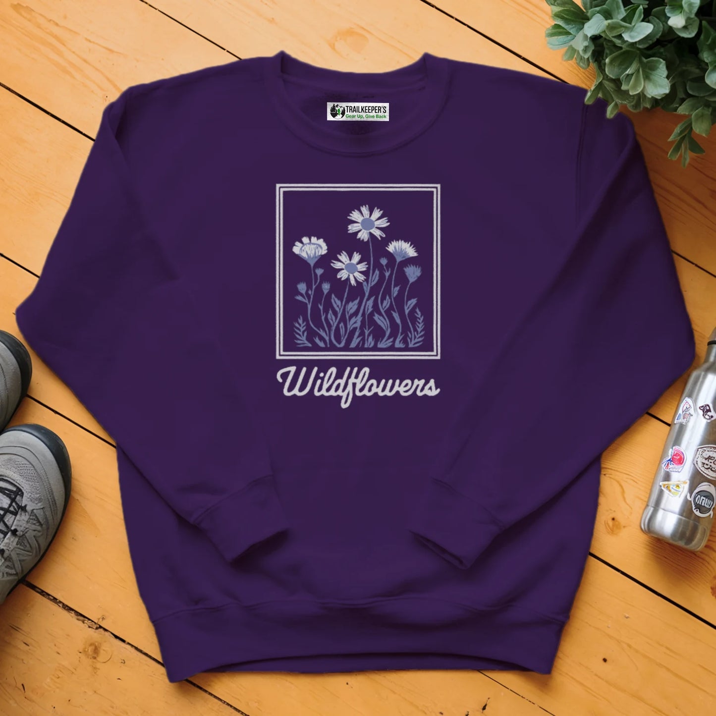 Framed Wildflowers Sweatshirt