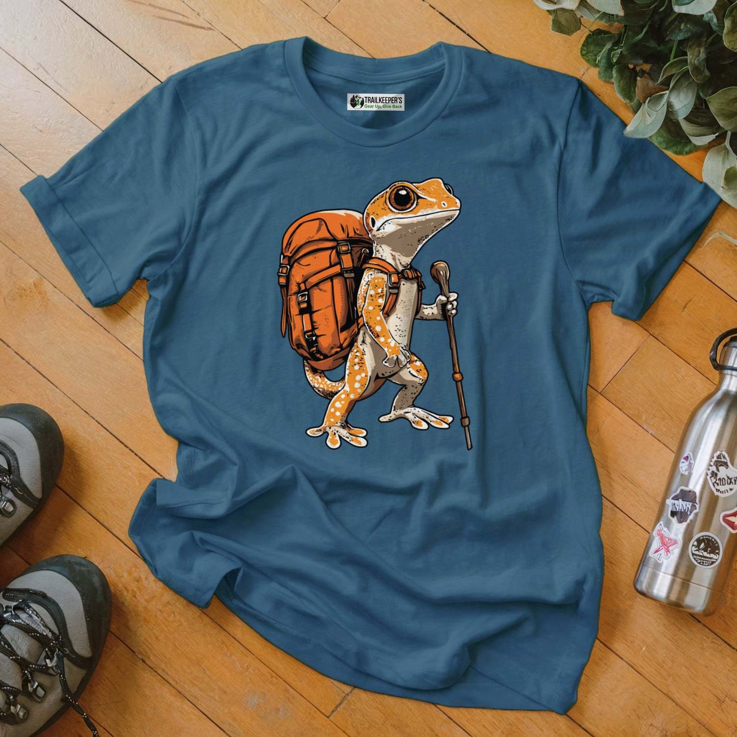 Gecko Backpacker T-Shirt