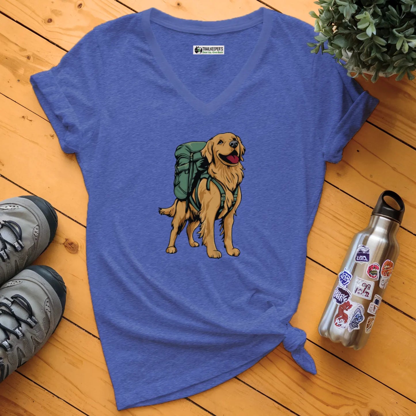 Golden Retriever Backpacker V-Neck T-Shirt