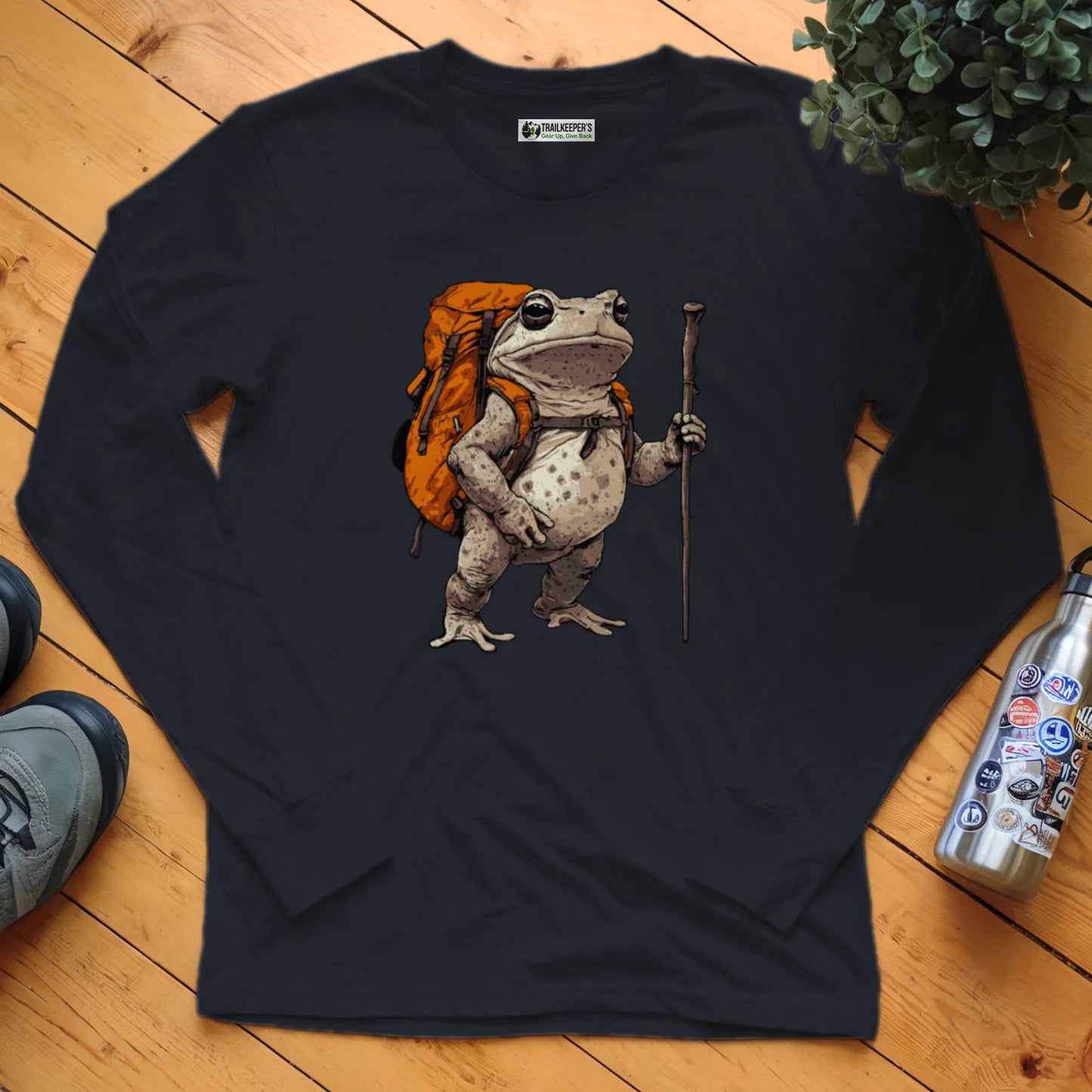 Grey Tree Frog Backpacker Long Sleeve T-Shirt