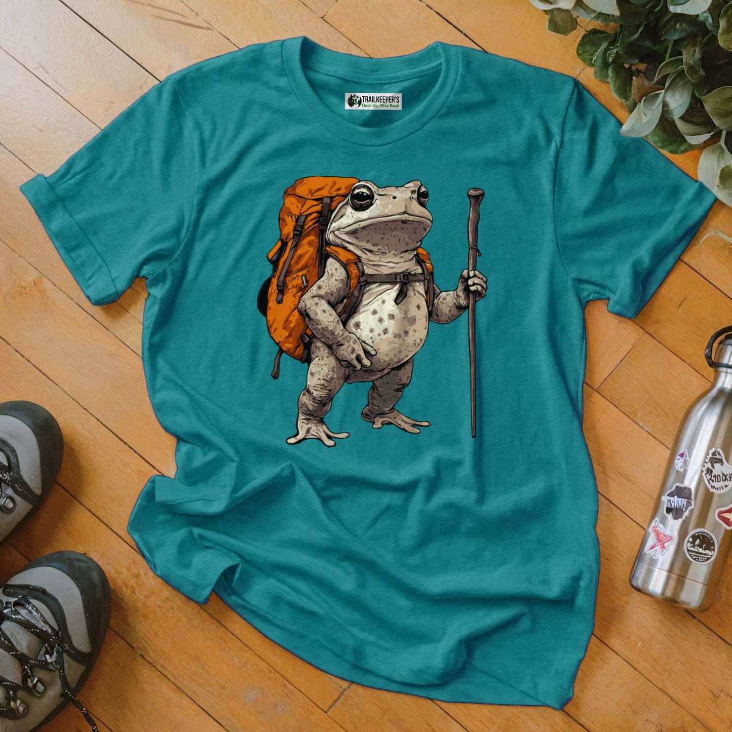 Grey Tree Frog Backpacker T-Shirt
