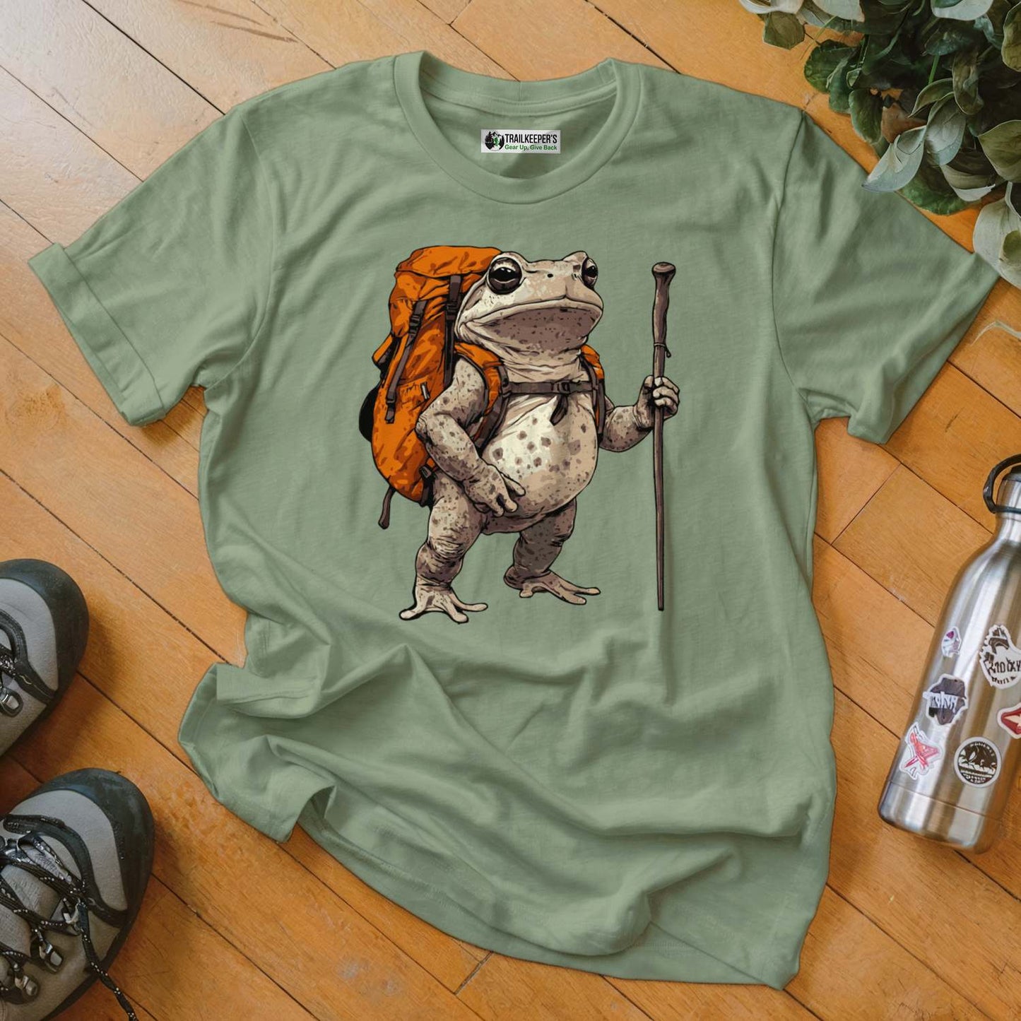 Grey Tree Frog Backpacker T-Shirt