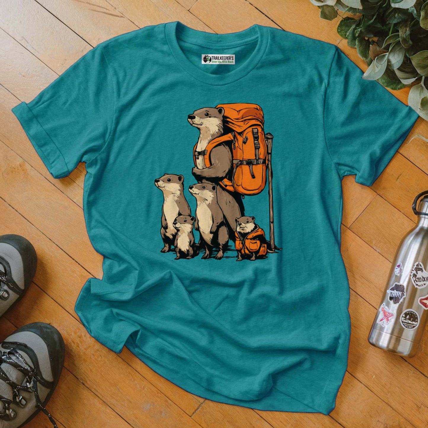 Otter Backpacker Family T-Shirt