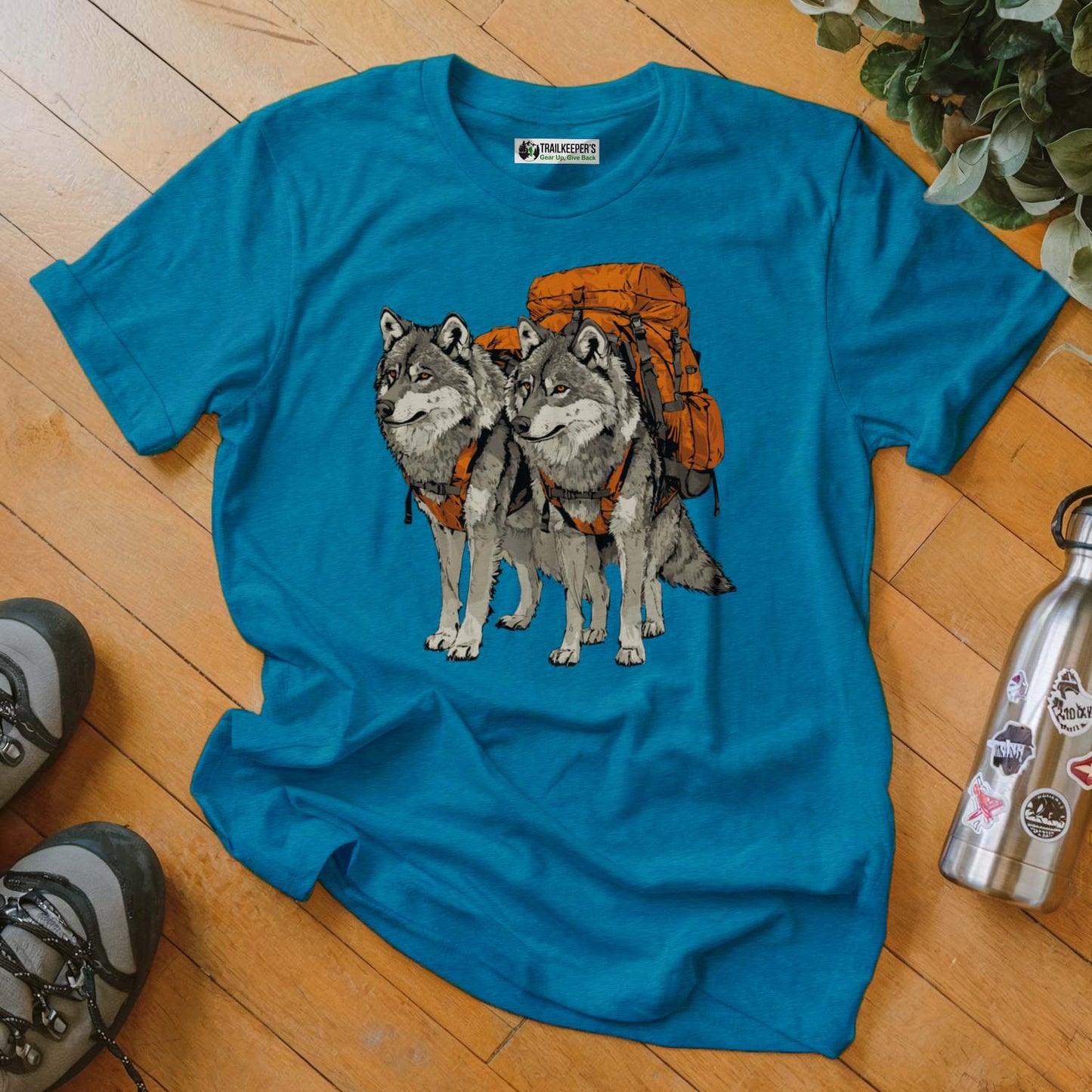 Wolf Backpacker Buddies T-Shirt