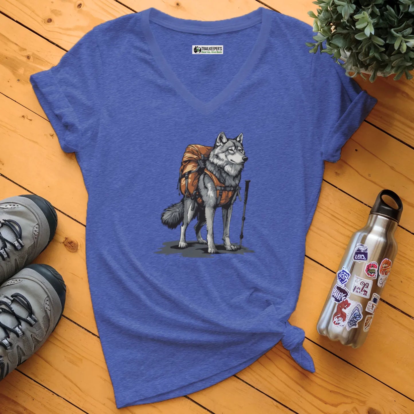 Wolf Backpacker V-Neck T-Shirt