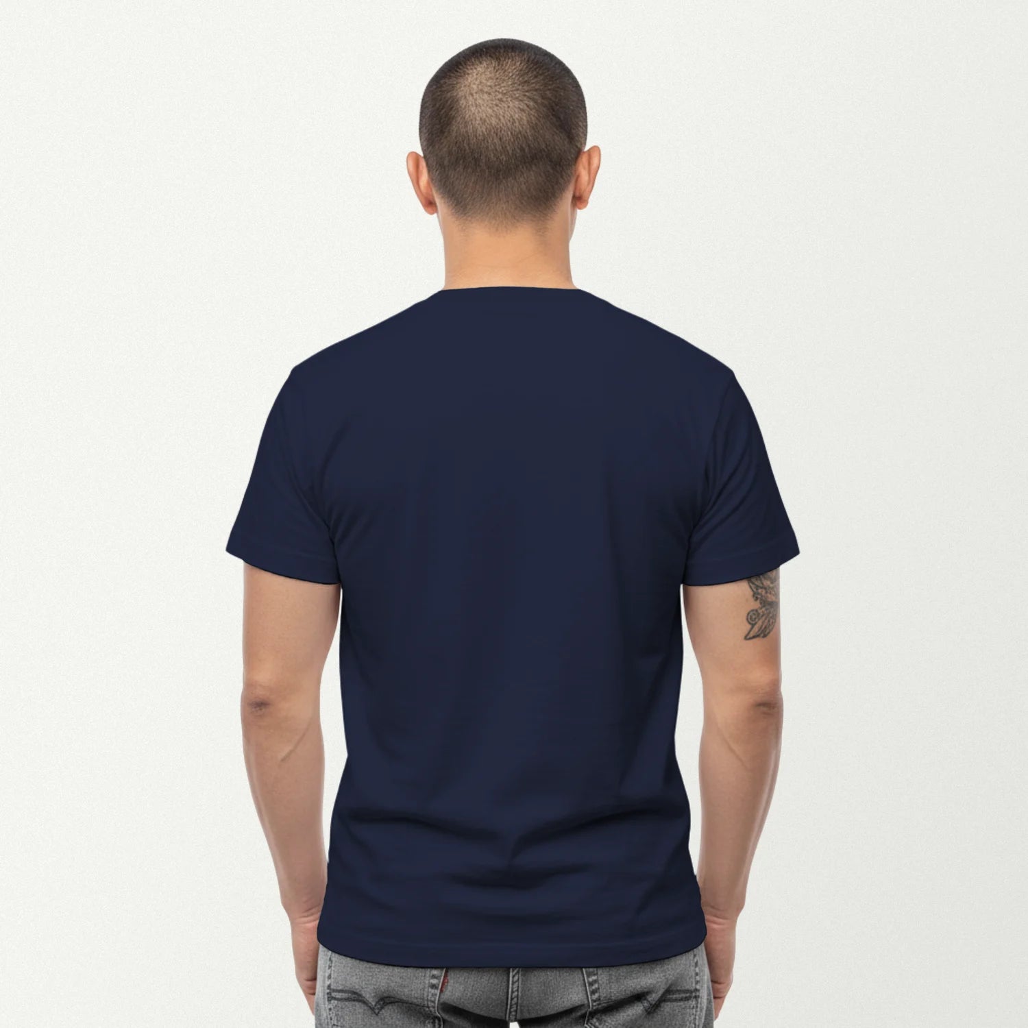 navy_back_man
